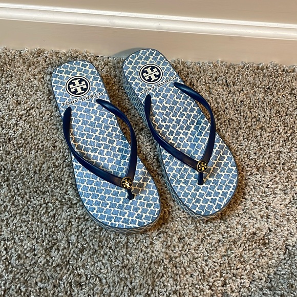 Tory Burch Shoes - Tory Burch platform sandals